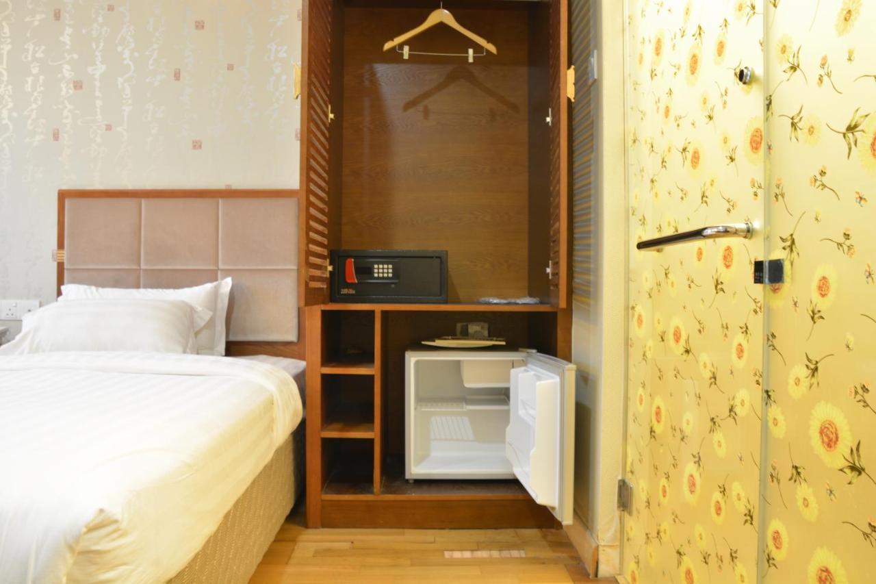 De Residence Hotel Ίπο Εξωτερικό φωτογραφία